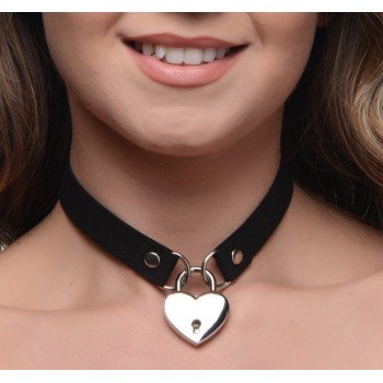 Lock-It Heart Choker With Lockable Heart